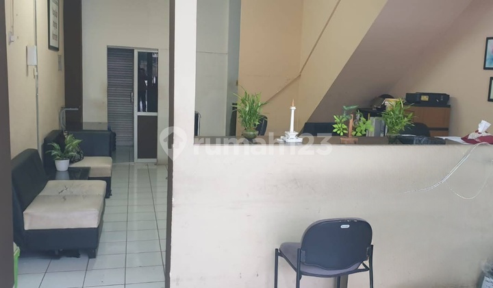 Big Price Drop!!! 3-Storey Shop House in Srengseng, Main Road Frontage 2