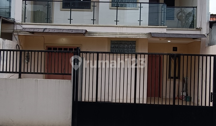 Rumah Taman Aries 2 Lt Terawat Siap Huni