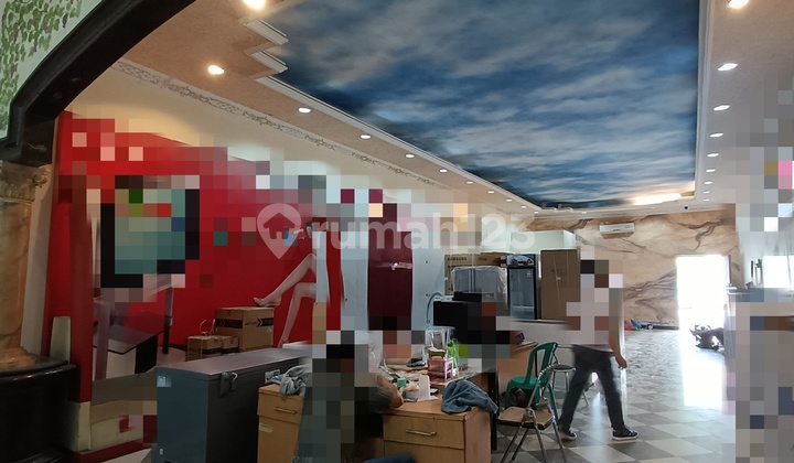Ruko tengah kota Semarang strategis dekat simpang lima dekat mall Paragon siap pakai disewakan di Gajahmada Semarang tengah 1
