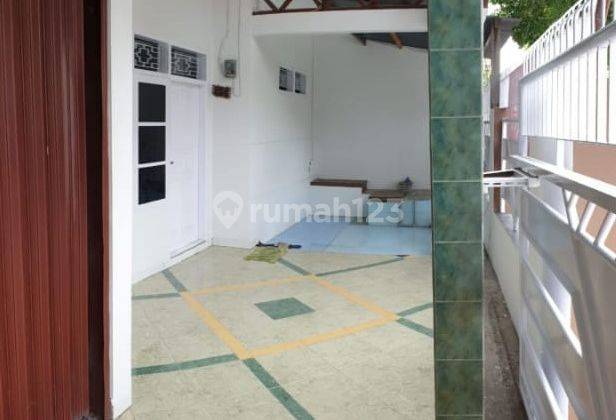 Rumah tengah kota Semarang siap huni dekat bandara dekat stasiun di Hasanudin Semarang Utara 1