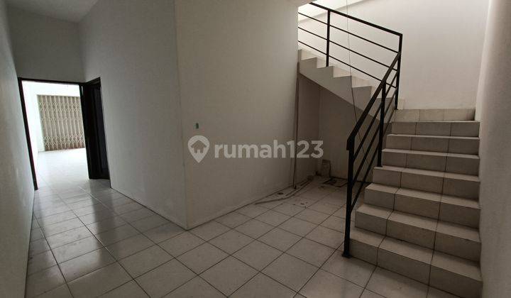 Ruko tengah kota Semarang dekat tol gayamsari dijual di ruko Sompok Semarang selatan 8