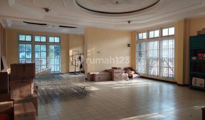 Rumah dan Ruang usaha tengah kota Semarang siap pakai dekat Java mall dekat tol gayamsari di Lampersari Semarang Tengah 9