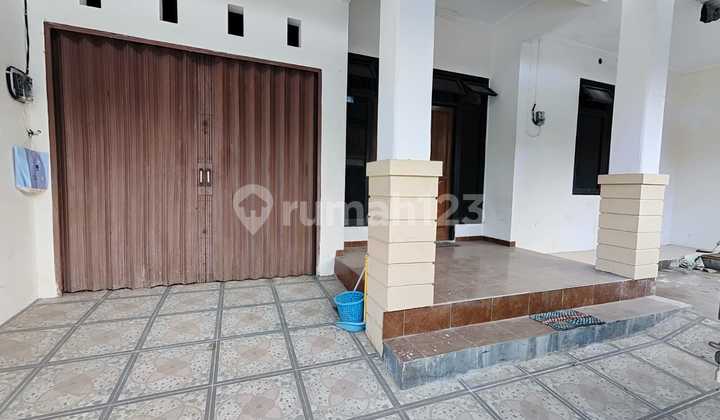Rumah tengah kota Semarang dekat UPGRIS siap pakai disewakan di Tirtoyoso Rejosari Semarang tengah 10