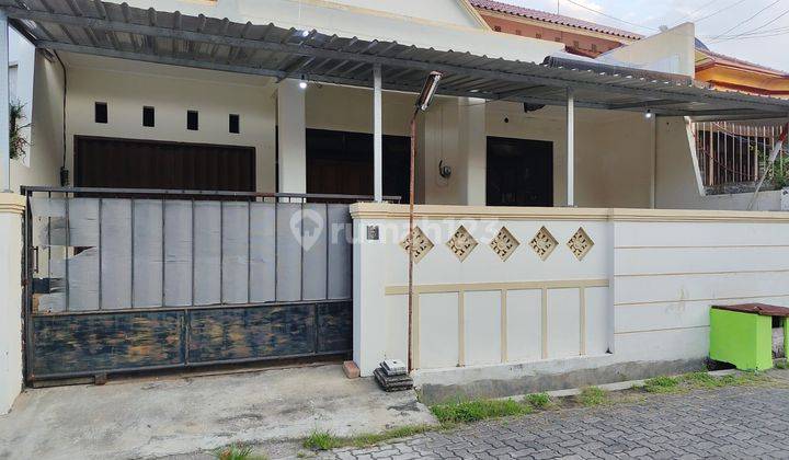 Rumah tengah kota Semarang dekat UPGRIS siap pakai disewakan di Tirtoyoso Rejosari Semarang tengah 11