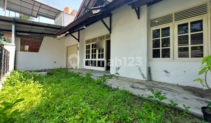 Rumah tengah kota Semarang siap pakai dekat bandara dekat tol disewakan di Puri Anjasmoro Semarang barat 3