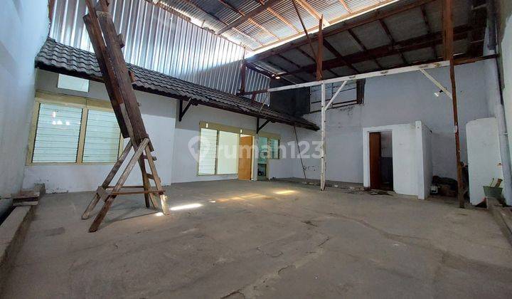 Rumah tengah kota Semarang siap pakai dekat bandara dekat tol disewakan di Puri Anjasmoro Semarang barat 19