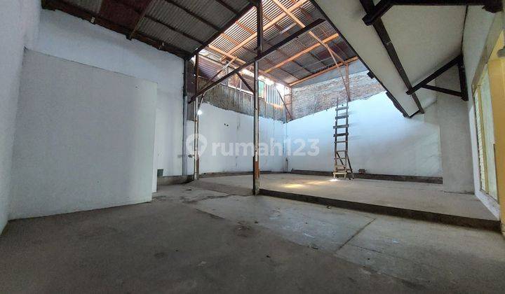 Rumah tengah kota Semarang siap pakai dekat bandara dekat tol disewakan di Puri Anjasmoro Semarang barat 22