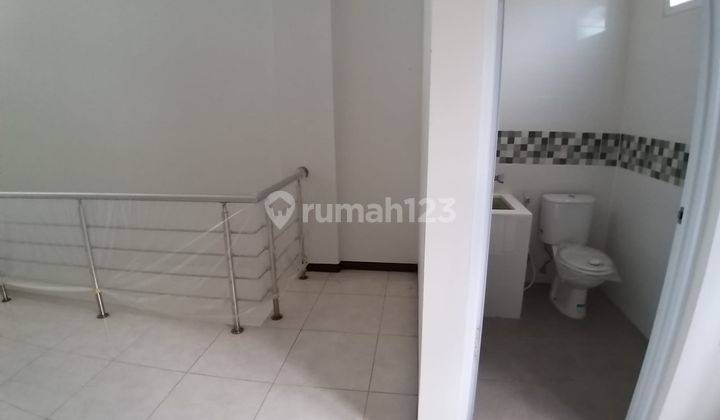 Ruko tengah kota Semarang strategis siap pakai dekat bandara dekat pelabuhan dijual di ruko Bizpark Madukoro Semarang indah Semarang barat 6