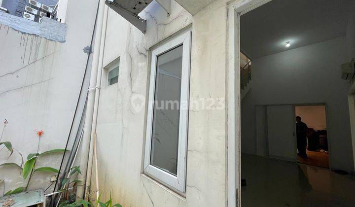 Ruko tengah kota Semarang strategis siap pakai dekat bandara dekat pelabuhan dijual di ruko Bizpark Madukoro Semarang indah Semarang barat 18