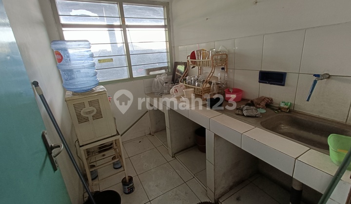 Gudang dan kantor tengah kota Semarang dekat MT Haryono dekat simpang lima disewakan di Sompok Lamper Semarang tengah 19