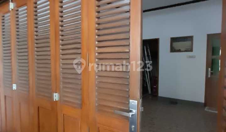 Rumah besar tengah kota Salatiga siap huni dekat kampus UKSW dijual di Sidomulyo Sidomukti Salatiga 7