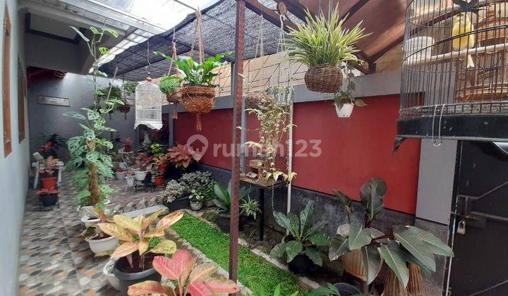 Rumah besar tengah kota Salatiga siap huni dekat kampus UKSW dijual di Sidomulyo Sidomukti Salatiga 21