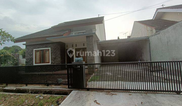 Rumah tengah kota Ungaran siap huni dekat pintu tol Ungaran disewakan di Griya duta mas Kalirejo ungaran timur kab Semarang 4