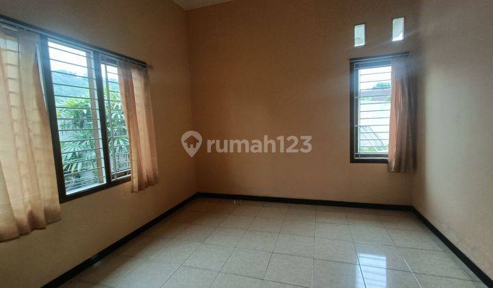 Rumah tengah kota Ungaran siap huni dekat pintu tol Ungaran disewakan di Griya duta mas Kalirejo ungaran timur kab Semarang 9