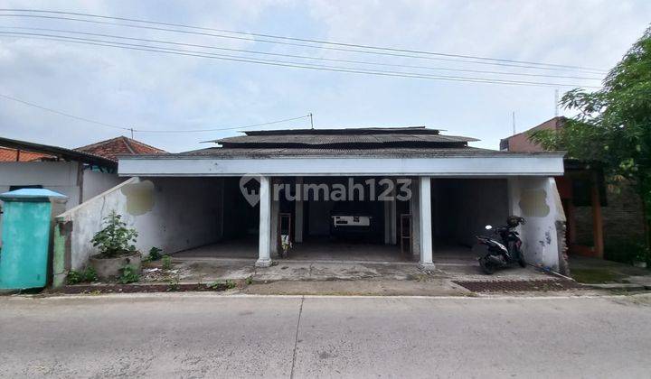 Rumah tengah kota Semarang dihitung tanah dekat terminal penggaron dekat Majapahit dekat tol dijual di Kyai morang raya pedurungan Semarang timur 1