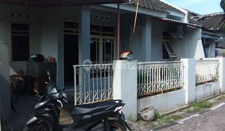 Rumah murah tengah kota Semarang siap huni dekat tol Gayamsari dijual di Supriyadi Pedurungan Semarang timur 2