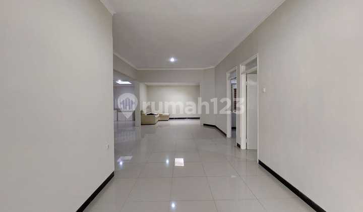 Rumah tengah kota Semarang siap huni dekat bandara dekat tol dijual di Puri Anjasmoro Semarang barat 2