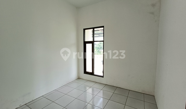 Rumah murah minimalis tengah kota Semarang dekat tol dekat KIC dekat kampus Unika BSB siap huni dijual di BSB Village Mijen Semarang barat