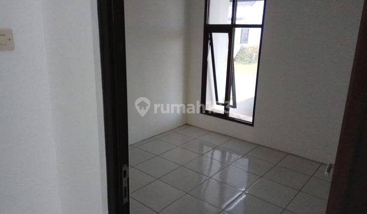Rumah murah minimalis tengah kota Semarang dekat tol dekat KIC dekat kampus Unika BSB siap huni dijual di BSB Village Mijen Semarang barat