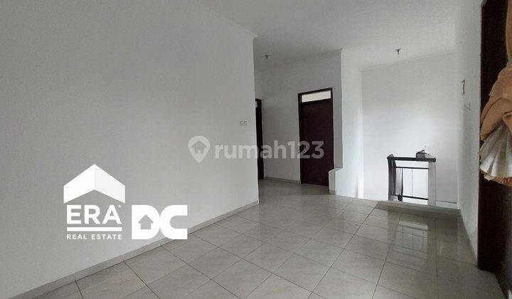 Rumah tengah kota Semarang dekat pintu tol Ungaran dijual di Mutiara sewakul Bandarjo Ungaran barat kab Semarang 6