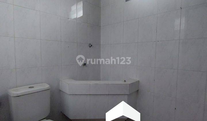 Rumah tengah kota Semarang dekat pintu tol Ungaran dijual di Mutiara sewakul Bandarjo Ungaran barat kab Semarang 9