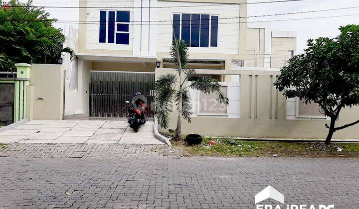 Rumah besar luas tengah kota Semarang siap pakai pusat kuliner dekat stasiun bandara disewakan di Taman Hasanudin Tanah mas Semarang utara 2