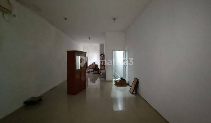 Ruko tengah kota Semarang siap pakai di pusat bisnis ramai kawasan elit dekat Akpol dekat tol Jatingaleh dijual di Sultan Agung Gajah Mungkur Semarang atas 10