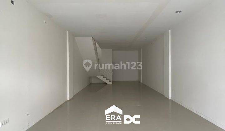 Ruko tengah kota Semarang strategis dekat RS dekat kampus di kompleks perumahan disewakan di Citragrand Sambiroto Tembalang Semarang selatan 4