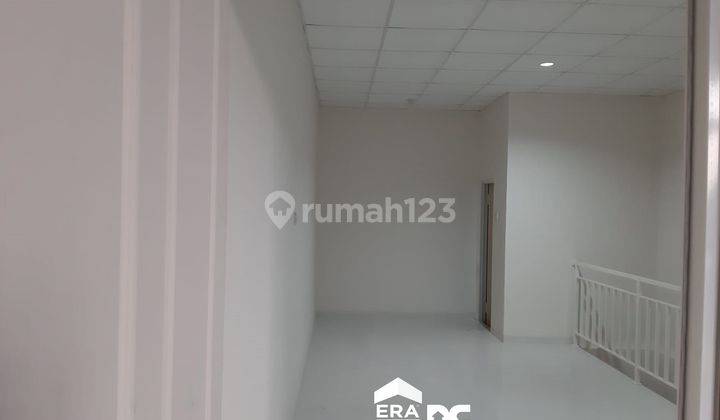 Ruko tengah kota Semarang strategis ramai dekat bandara dekat pelabuhan dekat stasiun siap pakai disewakan di Soho Grand Brotojoyo Tanah mas Semarang utara 7