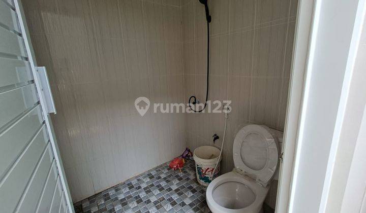 Ruko baru strategis ramai tengah kota Semarang siap pakai dekat simpang lima dekat Undip pleburan dijual di Pleburan Semarang tengah 15