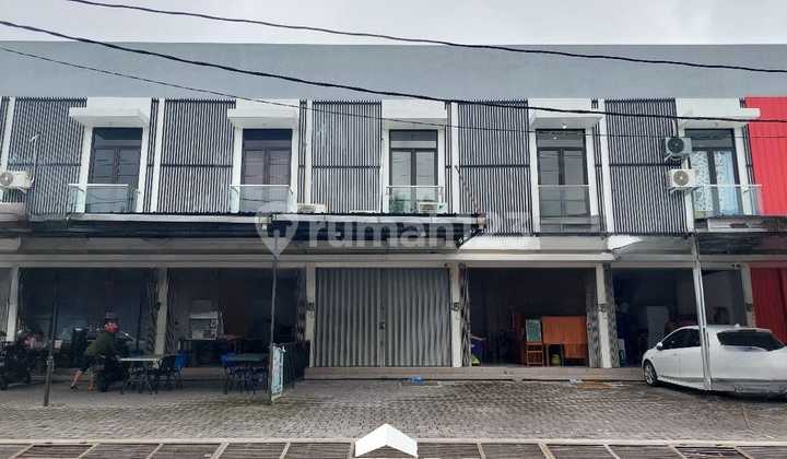Ruko tengah kota Semarang strategis ramai dekat bandara dekat pelabuhan dekat stasiun siap pakai dijual di Soho Grand Brotojoyo Tanah mas Semarang utara 4