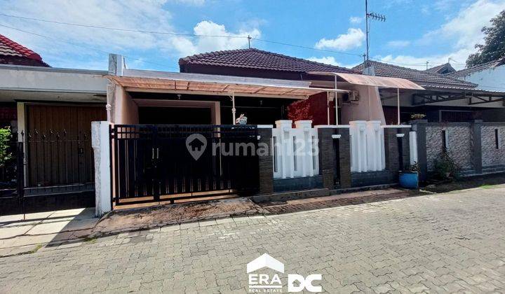 Rumah minimalis tengah kota Semarang siap pakai dekat bandara pelabuhan stasiun dekat sekolah disewakan di Drupadi Indraprasta plombokan Semarang Utara 8