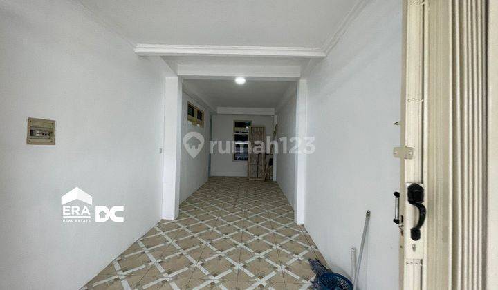 Rumah luas tengah kota Semarang siap pakai dekat bandara disewakan di Puri Anjasmoro Semarang barat 12