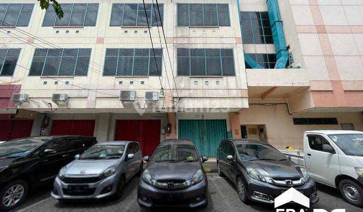 Ruko strategis tengah kota Semarang kawasan area komersial pusat bisnis yang ramai siap pakai disewakan di mall Citraland Simpang lima Semarang tengah 7