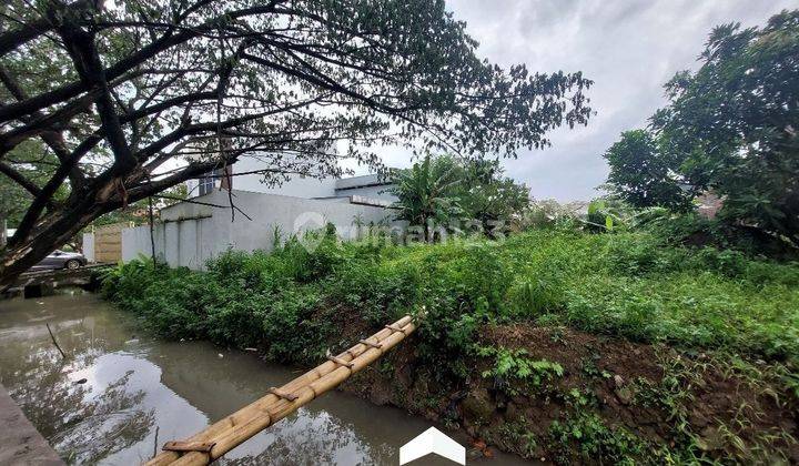 Tanah strategis tengah kota di jl raya ramai dekat Lik kaligawe dekat Wolter monginsidi dekat perumahan BPD 3 di Tlogomulyo raya Pedurungan Semarang timur 13