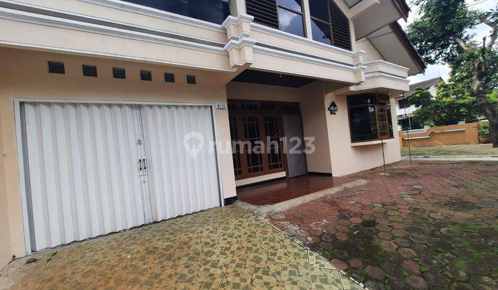 Rumah tengah kota Semarang siap pakai dekat kampus Undip di Srondol Bumi indah Tembalang Semarang atas 2