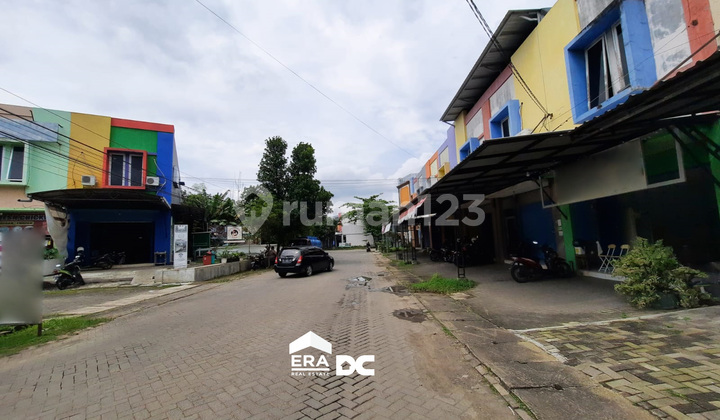 Ruko strategis tengah kota Semarang area komersial pusat bisnis ramai siap pakai dekat kampus Undip di Ruko Emerald Utama Meteseh Tembalang Semarang Selatan 5