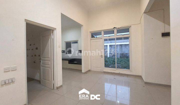 Rumah minimalis tengah kota Semarang siap pakai dekat bandara dekat tol disewakan di graha padma semarang barat 4