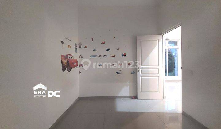 Rumah minimalis tengah kota Semarang siap pakai dekat bandara dekat tol disewakan di graha padma semarang barat 11