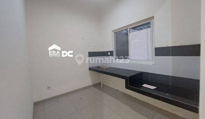 Rumah minimalis tengah kota Semarang siap pakai dekat bandara dekat tol disewakan di graha padma semarang barat 16