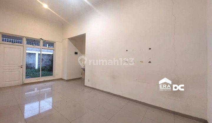 Rumah minimalis tengah kota Semarang siap pakai dekat bandara dekat tol disewakan di graha padma semarang barat 22