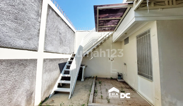 Rumah minimalis tengah kota Semarang siap huni dekat tol dekat bandara dijual di Graha padma Semarang barat 45