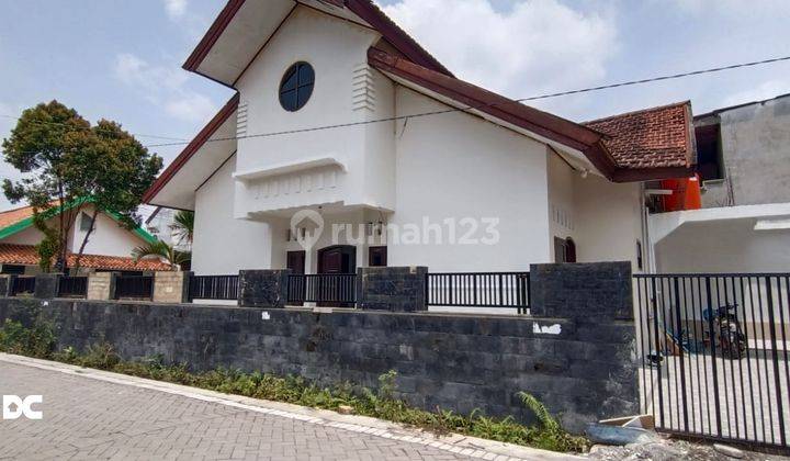 Rumah minimalis bagus tengah kota Semarang siap huni dekat Fatmawati dijual di Zebra tengah pedurungan Semarang timur 2