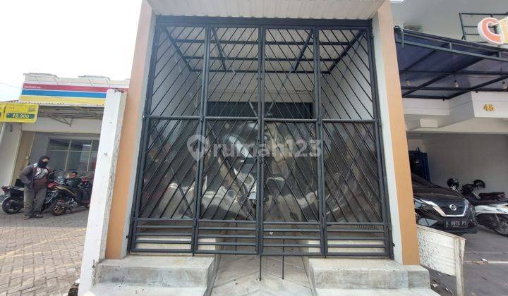 Ruko strategis tengah kota pusat bisnis ramai siap pakai dekat Simpang lima Gajahmada Thamrin pandanaran di Suyudi Semarang Tengah 1