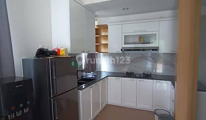 Rumah minimalis tengah kota Semarang siap pakai dekat RS Kariadi disewakan di Paramount village Simongan Manyaran Semarang barat 8