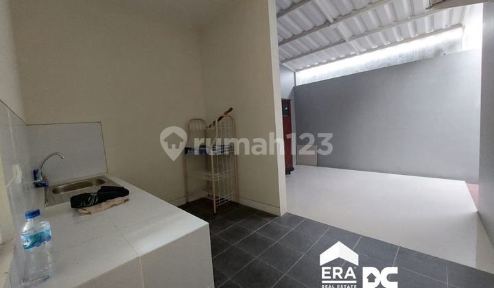 Rumah minimalis tengah kota Semarang siap pakai bebas banjir dekat kampus Undip Unimus dekat RS Primaya disewakan di Citragrand Sambiroto Tembalang Semarang Selatan 16