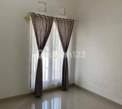 kamar tidur rumah tengah kota semarang siap