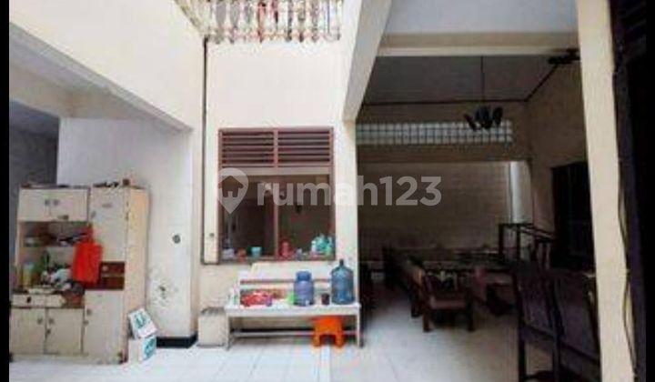 Rumah luas tengah kota Semarang siap huni dekat simpang lima dekat Pecinan dekat Gajahmada dijual di Kemuning Brumbungan Semarang tengah 2