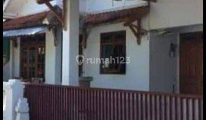 Rumah tengah kota Salatiga siap huni dekat kampus UKSW dijual di Ringinsari Argomulyo Salatiga 1