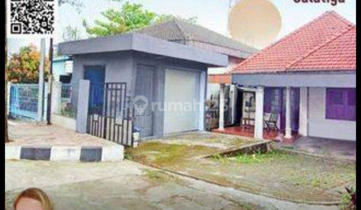 Rumah strategis ramai murah tengah kota Salatiga dekat kampus UKSW bisa untuk usaha di pinggir jl raya Ahmad Yani Sidomukti Salatiga 1